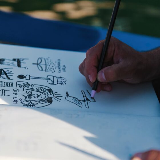 Inside Venice Experiences | Fie A Manetta + Lucio Schiavon | A unique en plein air drawing experience aboard a sanpierota